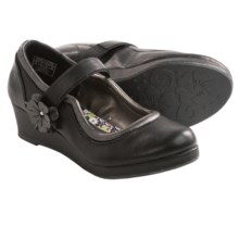 62%OFF 女の子のカジュアルシューズ B.O.C.生まれソフィーメアリー・ジェーンの靴によって（女の子用） B.O.C. by Born Sofie Mary Jane Shoes (For Girls)画像
